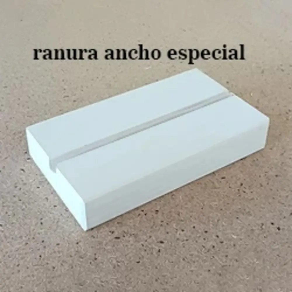 Peana PVC 10cm ranura ancha