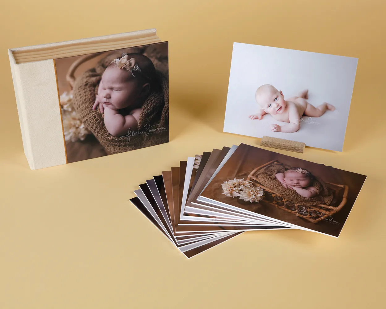 Caja Alcalá con fotos sobre cartulina rígida