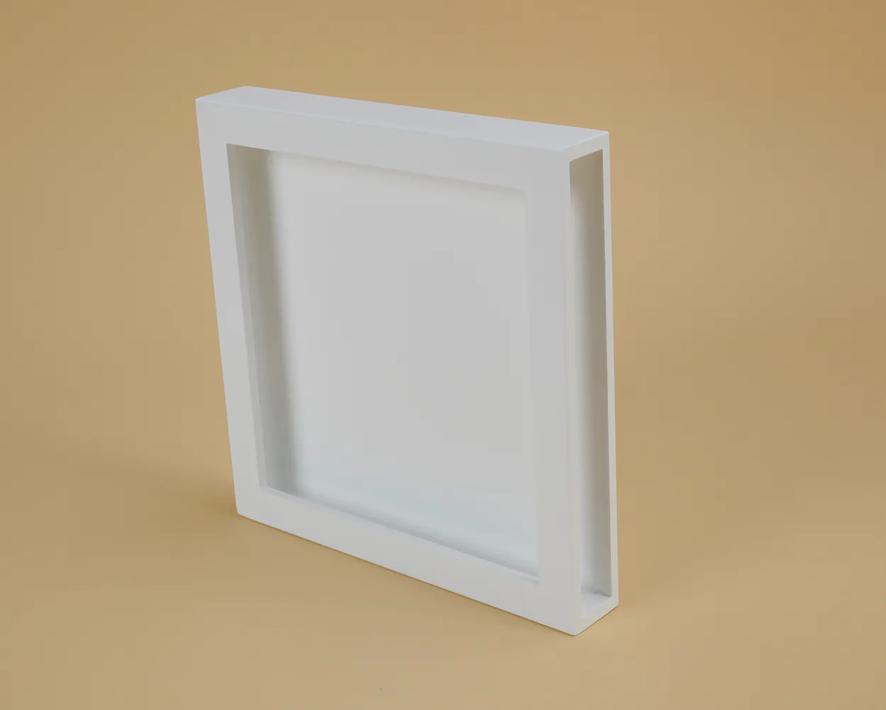 Caja Marco